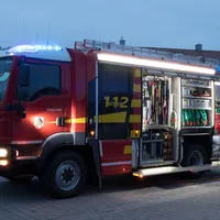 hlf_10_bei_nacht_links.jpg