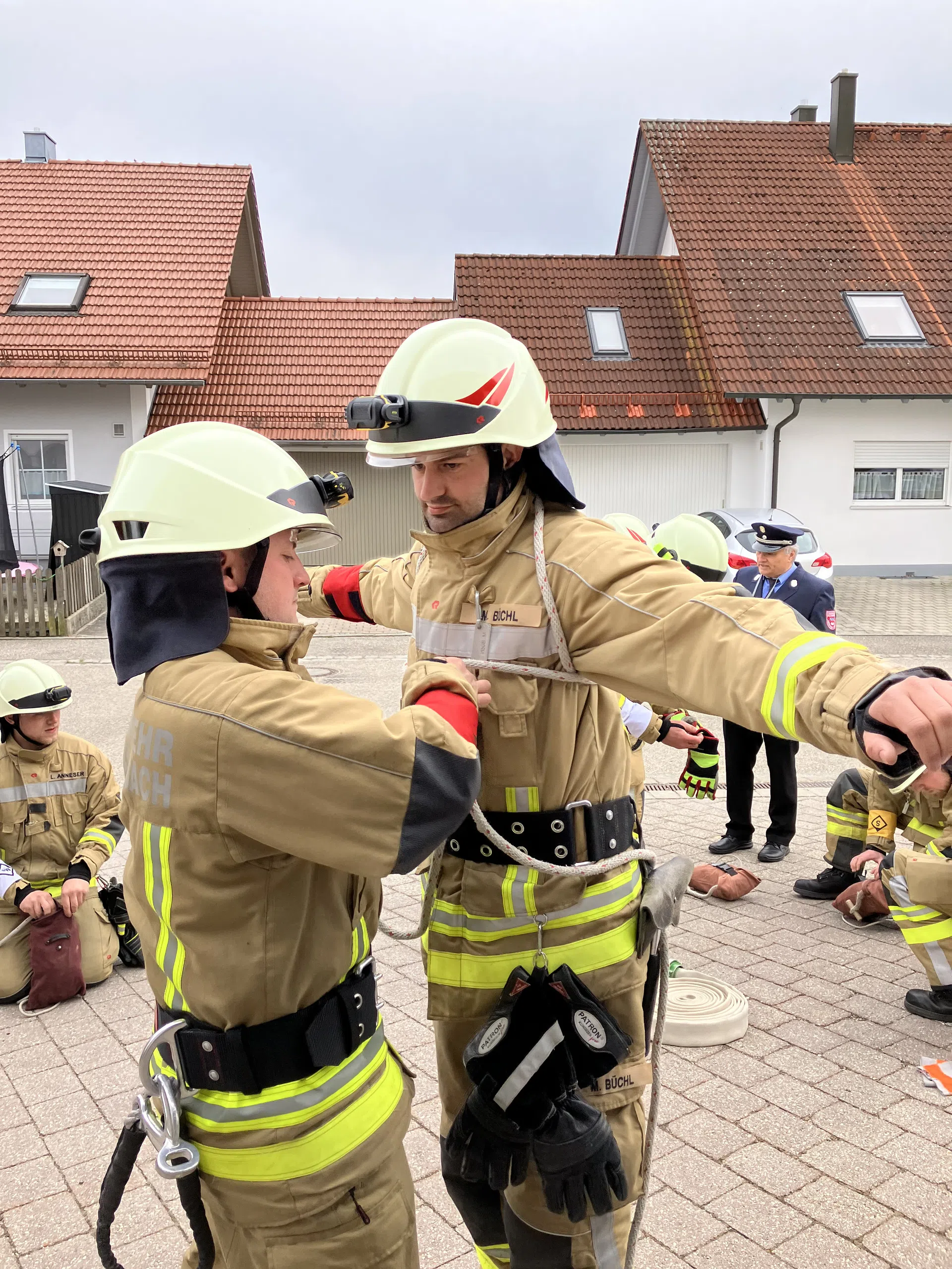 Informationen zur Ausbildung und Jugend bei unserer Feuerwehr: -  Freiwillige Feuerwehr Obersüßbach e.V.